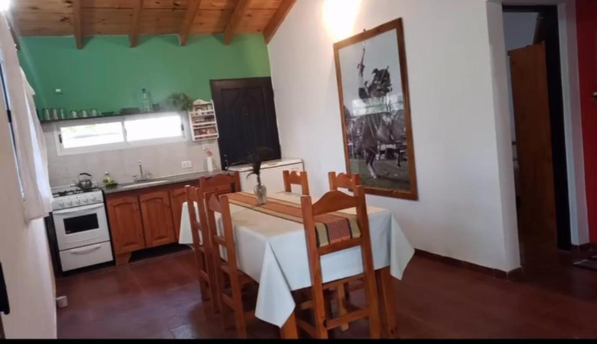 El Ombu Villa Сан Мигел дел Монте Екстериор снимка